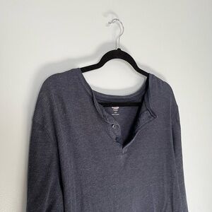Old Navy Waffle Knit Long Sleeve Shirt with Buttons Grey/Gray Men’s Large